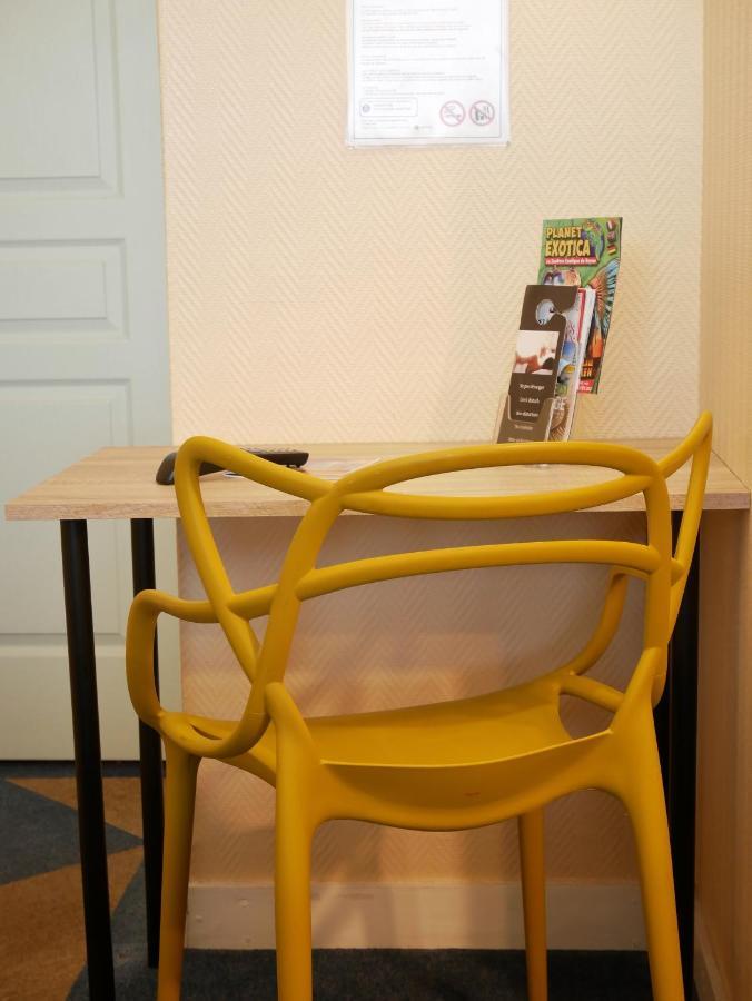 Hotel Le Pasteur 鲁瓦扬 外观 照片