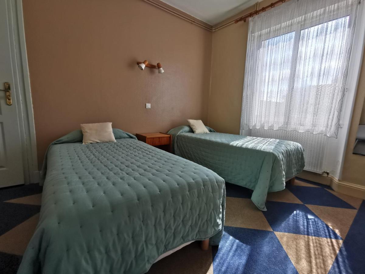 Hotel Le Pasteur 鲁瓦扬 外观 照片