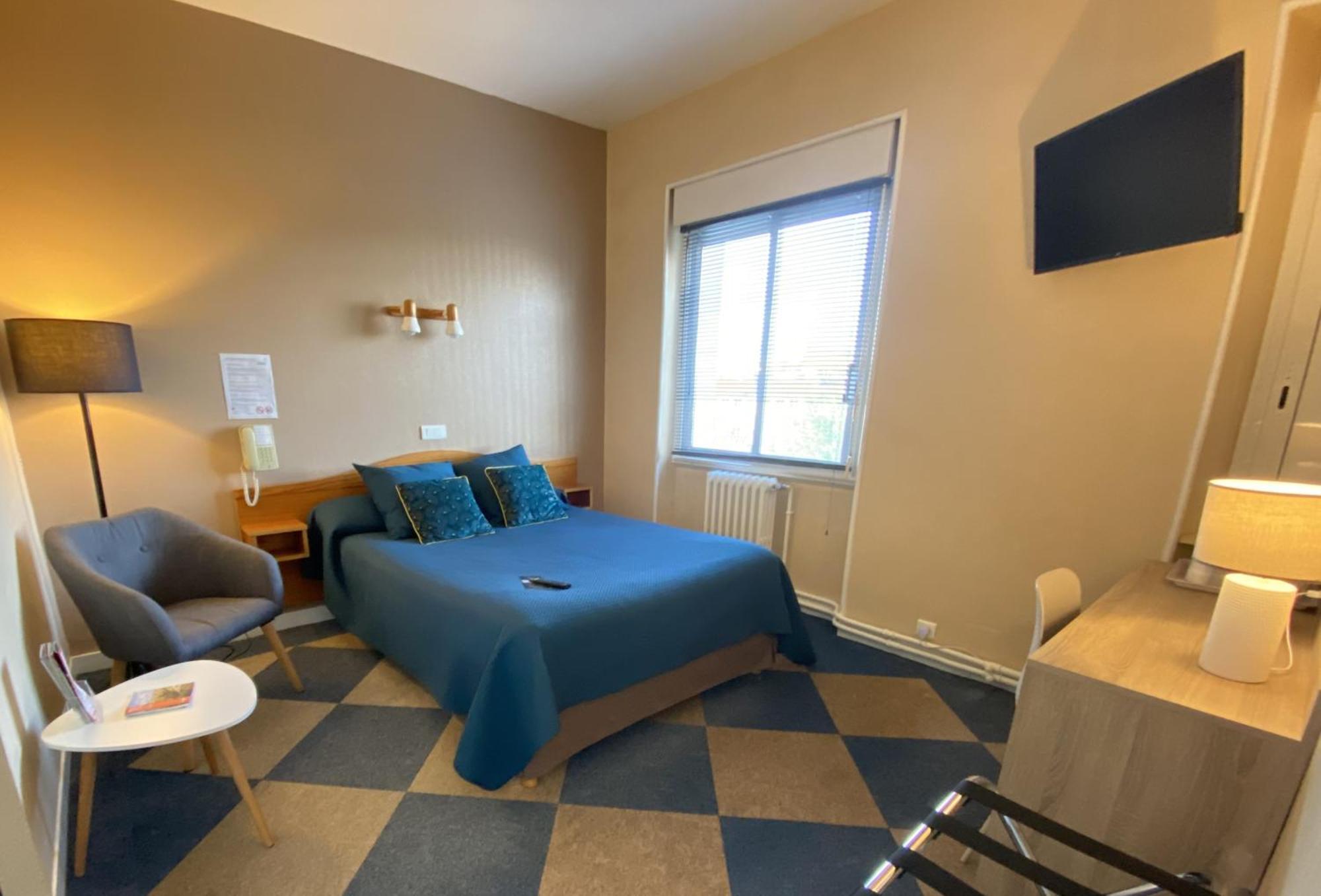 Hotel Le Pasteur 鲁瓦扬 外观 照片