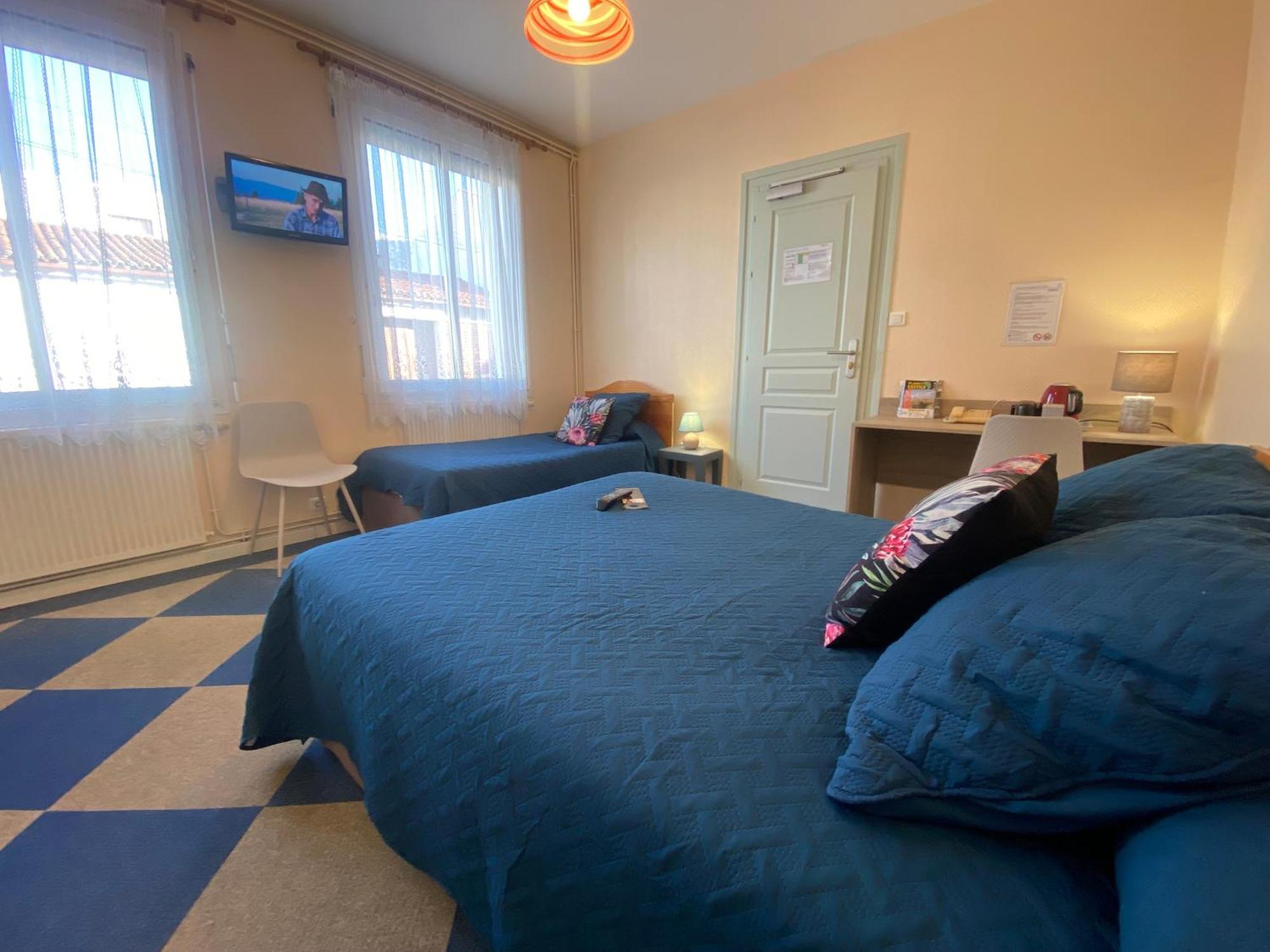 Hotel Le Pasteur 鲁瓦扬 外观 照片