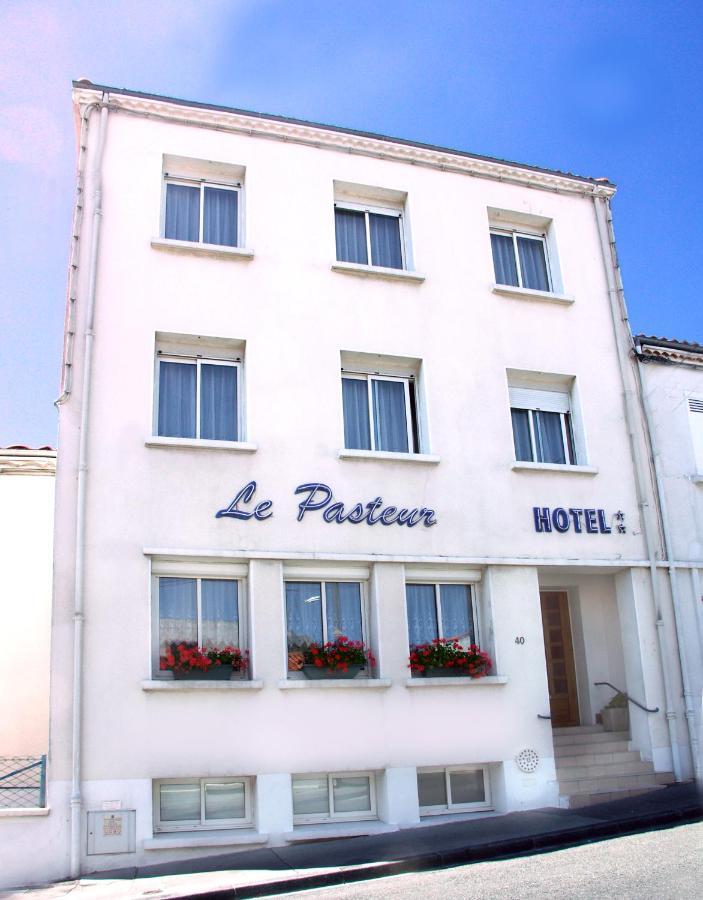 Hotel Le Pasteur 鲁瓦扬 外观 照片